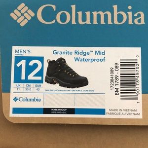 Columbia Granite Ridge Mid Hiking Boots